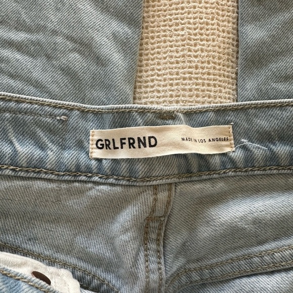 GRLFRND Cassidy Mid Rise Straight Light Blue Distressed Jeans - Picture 4 of 7